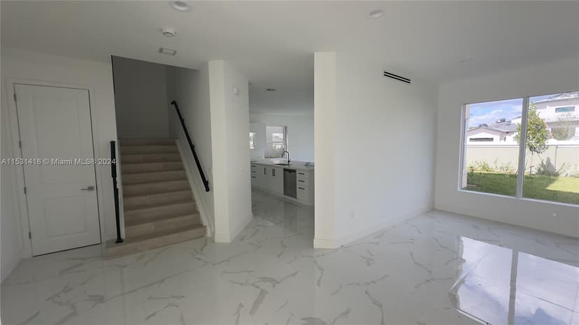 3523 Forest View Cir, Dania Beach FL 33312
