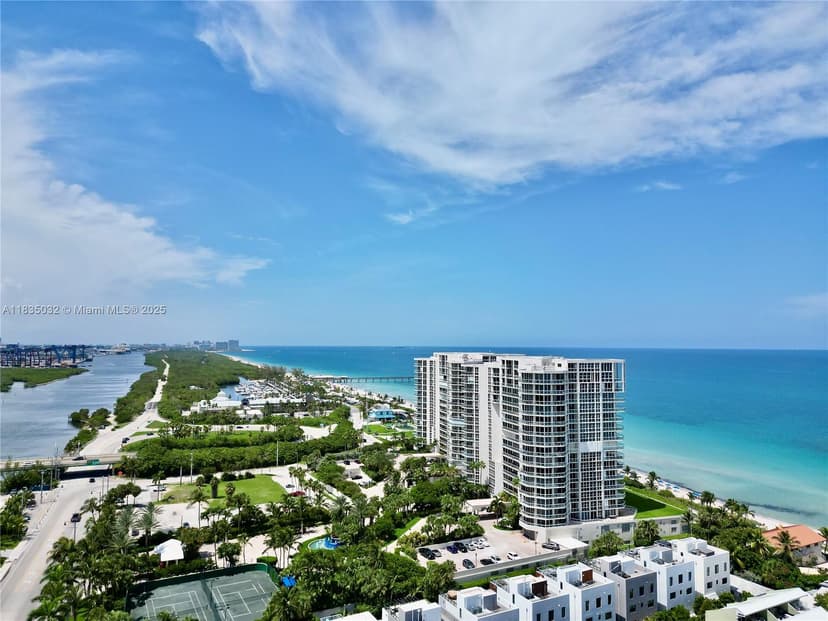 6051 N Ocean Dr # 404, Hollywood FL 33019
