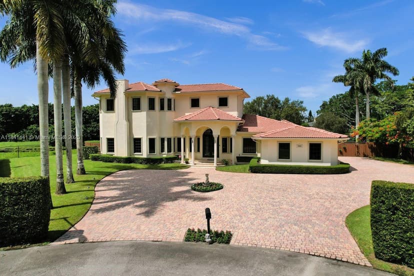 3311 SW 118th Ter, Davie FL 33330