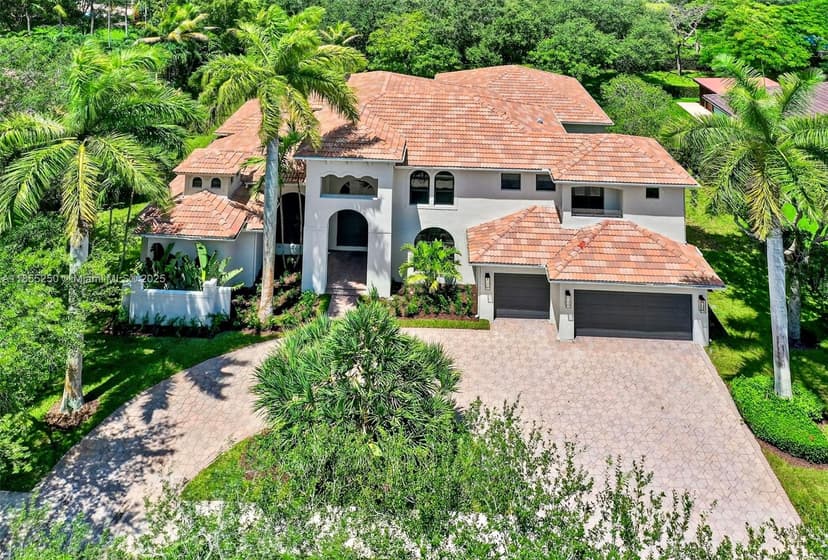 3303 W Stonebrook Cir, Davie FL 33330