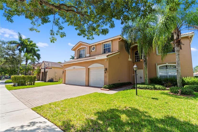 13374 NW 13th St, Pembroke Pines FL 33028