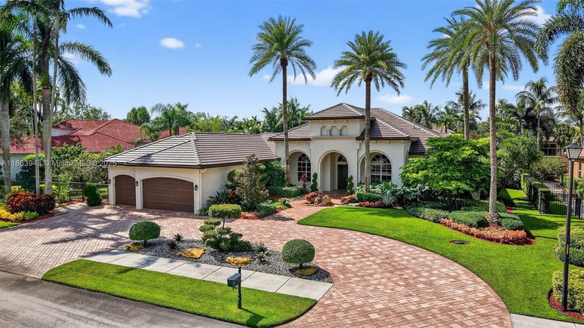 12462 Brookwood Ct, Davie FL 33330