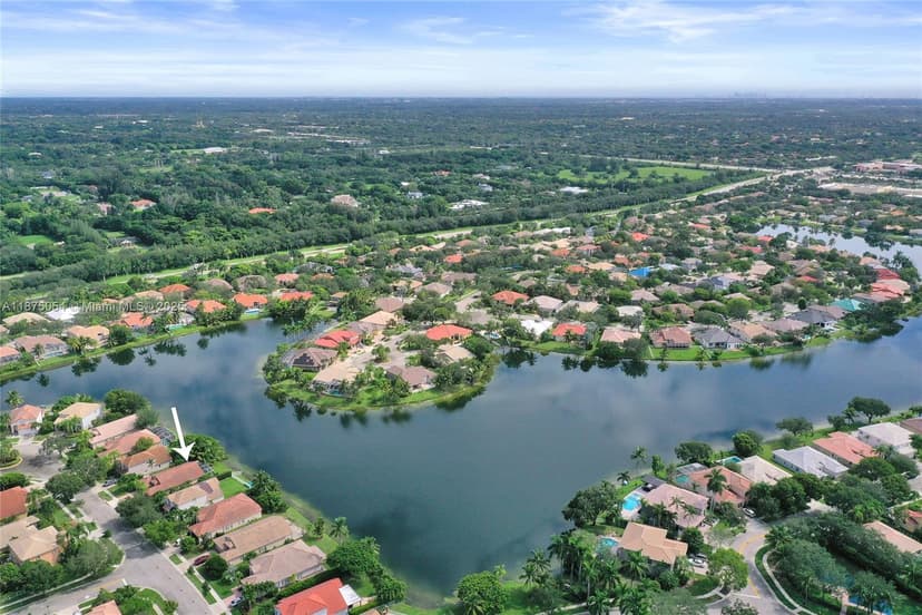 1947 NW 130th Ave, Pembroke Pines FL 33028