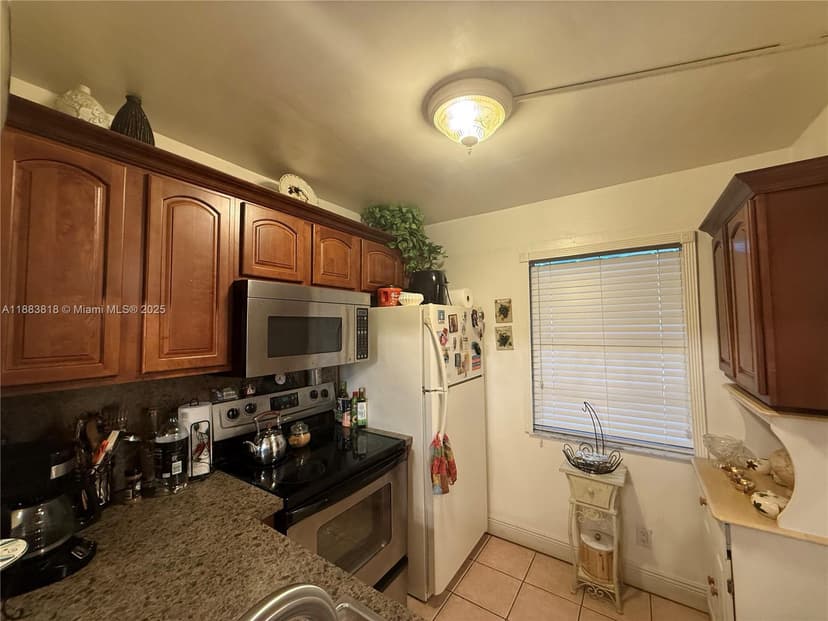 2726 NW 104th Ave # 106, Sunrise FL 33322
