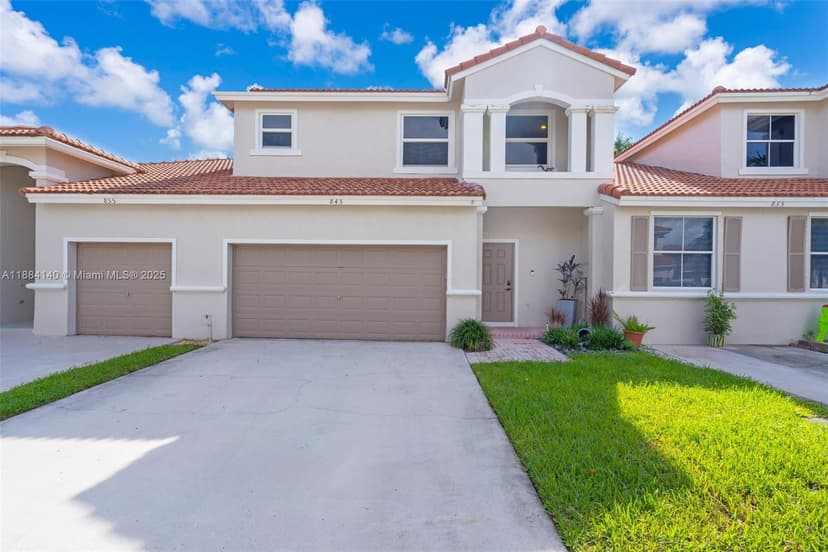 845 NW 132nd Ave, Pembroke Pines FL 33028