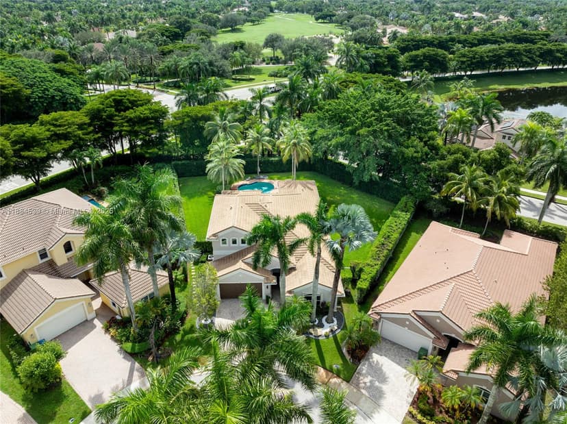 2025 Harbor View Cir, Weston FL 33327