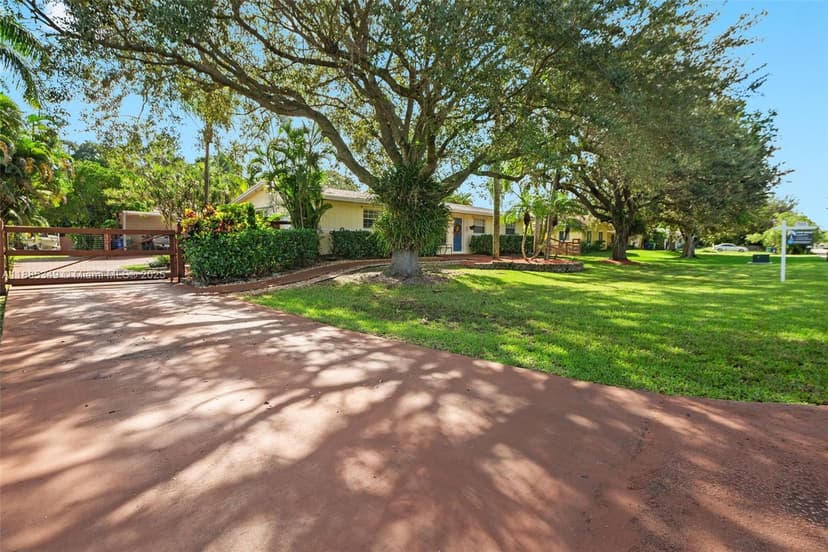 4920 SW 167th Ave, Southwest Ranches FL 33331
