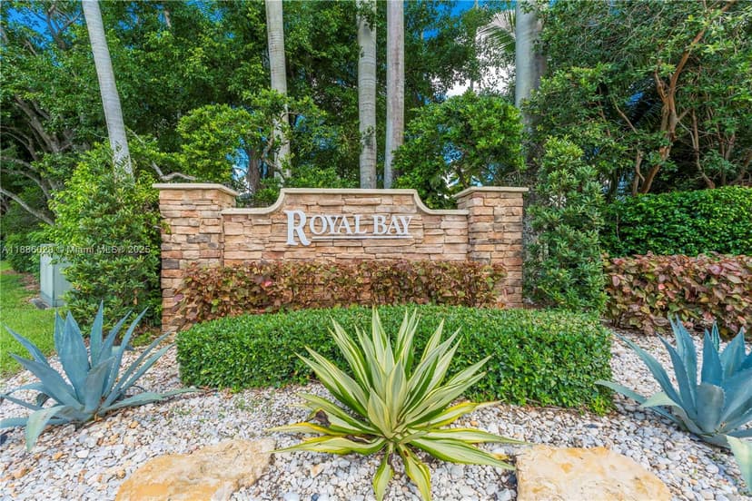 15620 NW 12TH PL, Pembroke Pines FL 33028