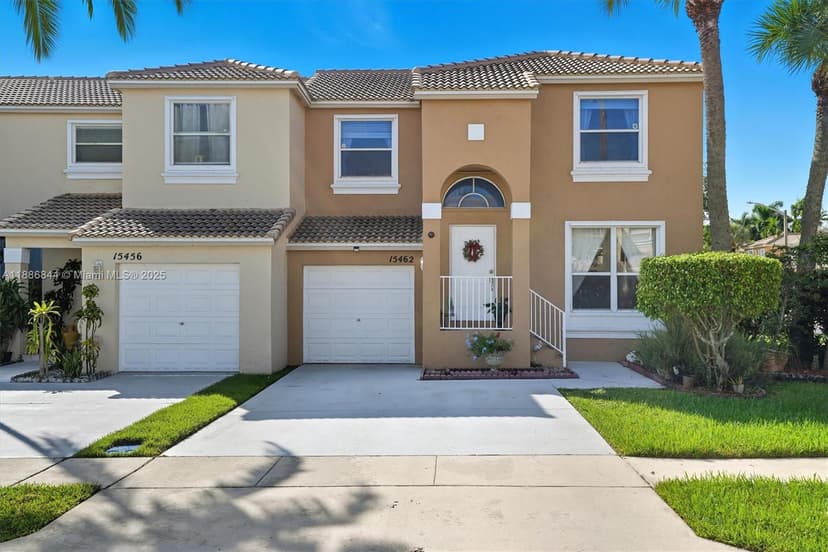 15462 NW 14th Ct, Pembroke Pines FL 33028