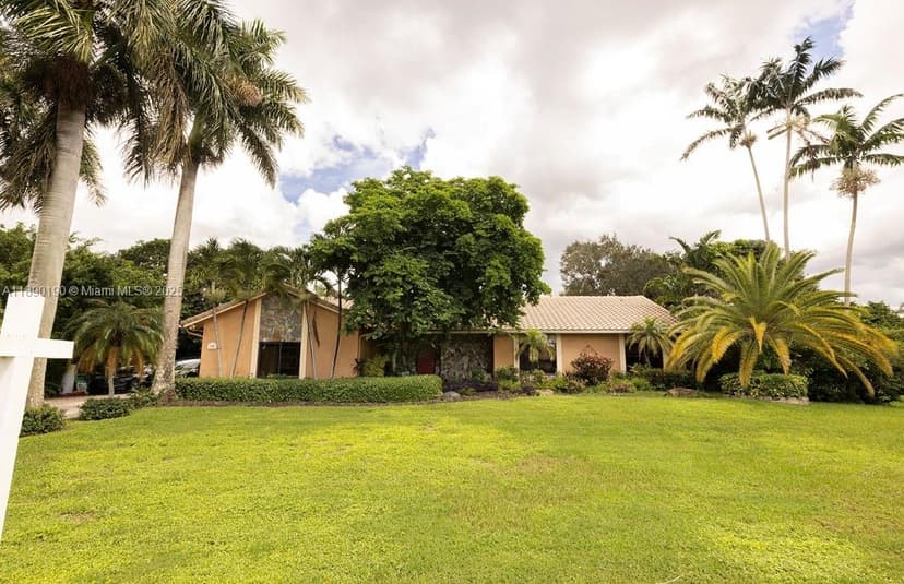 2180 SW 115th Ter, Davie FL 33325